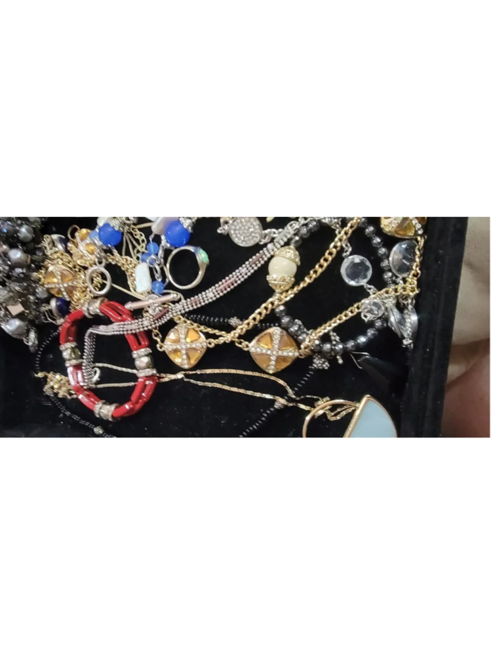 Vintage Statement Jewelry Lot Necklaces Bracelets Rings Mixed Designer Style Boh - Picture 2 of 11